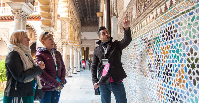 Sevilla: tour de Alcázar y catedral con acceso prioritario