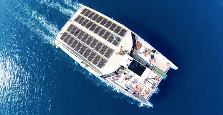 Barcelona: Crucero Eco Catamarán del Puerto de Barcelona