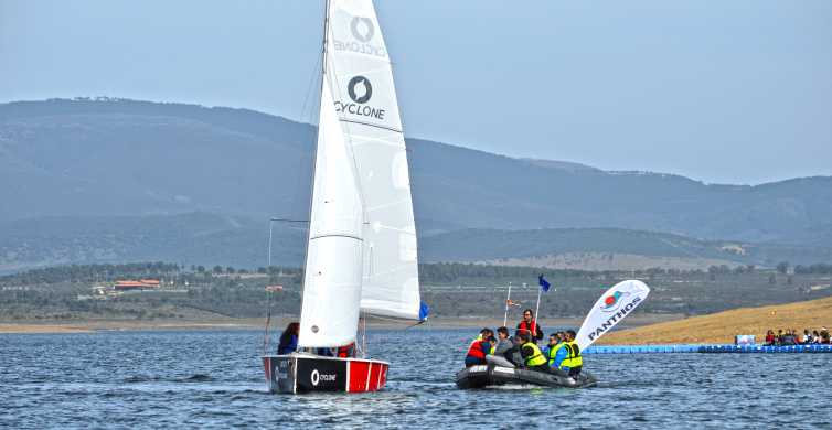 Berrocalejo: Clase de Vela en Parque Natural