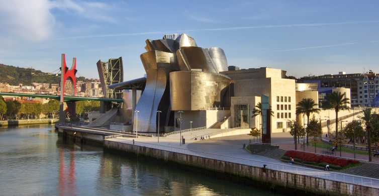 Bilbao: recorrido a pie guiado clásico y moderno con Pintxos