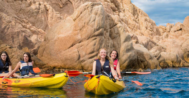 Desde Barcelona: kayak y esnórquel por la Costa Brava