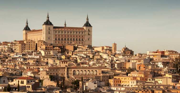 Desde Madrid: tour de 1 día a Cuenca y Toledo