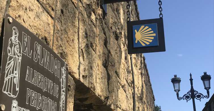 Desde Oviedo: caminata de medio día por el Camino de Santiago