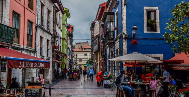 Desde Oviedo: Ribadesella, Llanes y Santillana del Mar