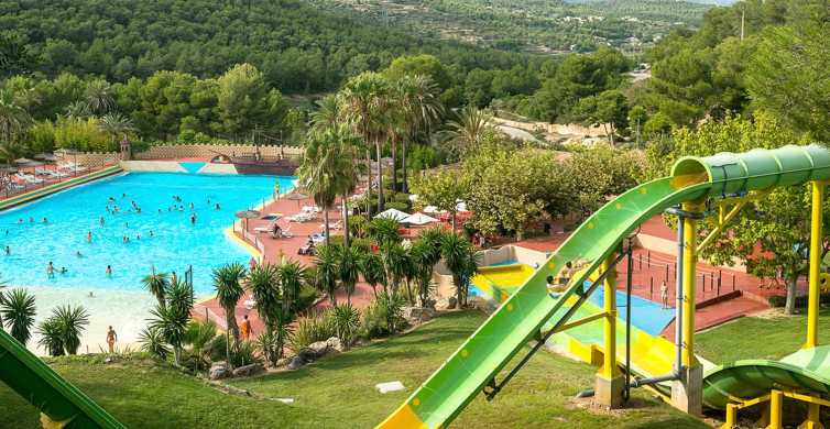 Tarragona: entrada al parque acuático Aqualeon