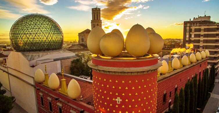 Gerona y Figueres: tour de 1 día con recogida en el hotel