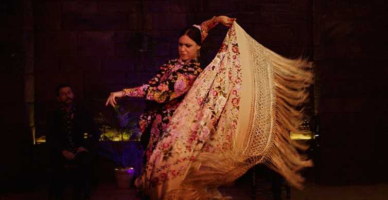 Triana: espectáculo de flamenco con bebida incluida