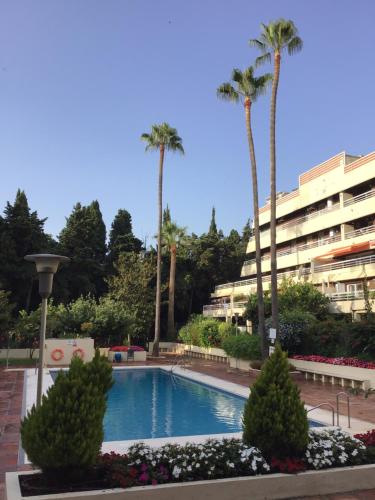 1 Bedroom Apartment Second Line Beach- Parque Marbella Building