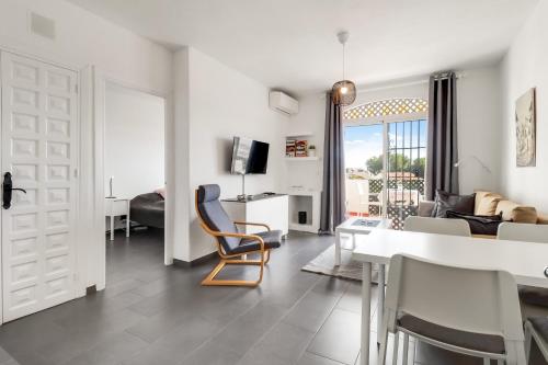 1 bedroom in Verano Azul, Free Wi-fi