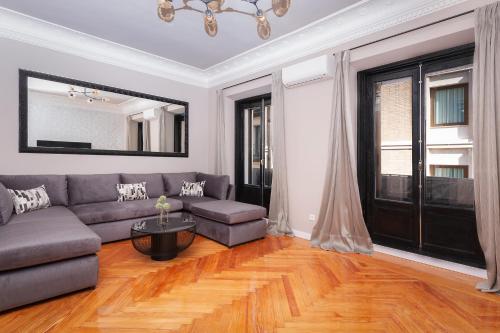 Gran via Excellent, by Presidence Rentals