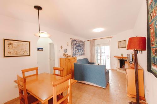 2-bed apartment close to the beach