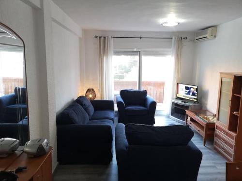 2 Bedroom apartment for four people. 3 minutes walk to the beach.