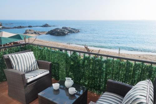 2 Bedroom Beachfront Apartment,Calella de Palafrugell, Costa Brava