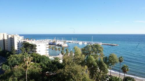 Skol 727 Lovely 2 Bedroom Duplex in Marbella Center