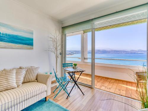 2 Bedrooms & Spectacular Views in Best Part of Las Canteras