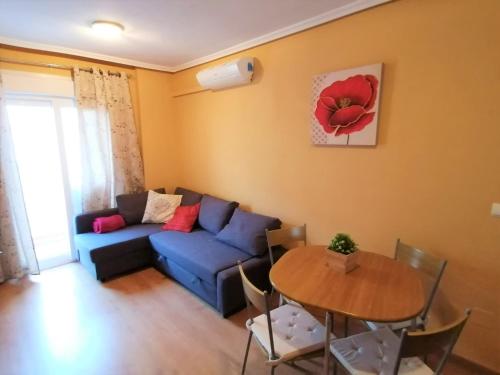 2-bedrooom apartment La Loma 5 min to the beach