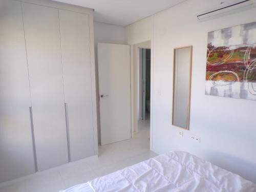 3 Bedroom Luxury Apartment Villamartin