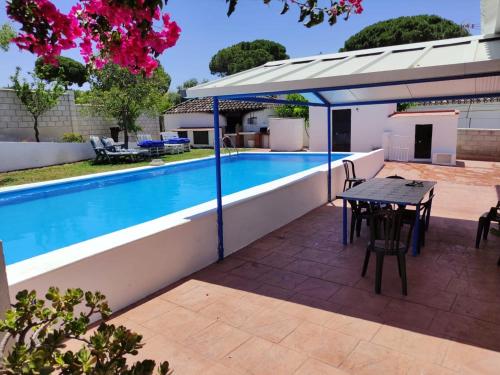 3 bedrooms villa with city view private pool and enclosed garden at Arcos de la Frontera 4 km away from the beach