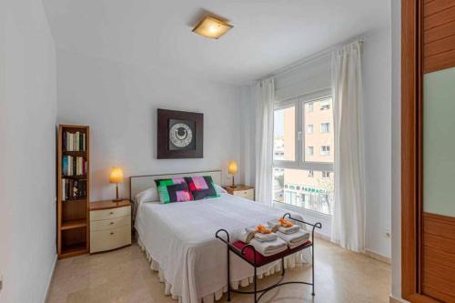 797 Holiday Rentals - Elegante apartamento para 2 en Torremolinos.