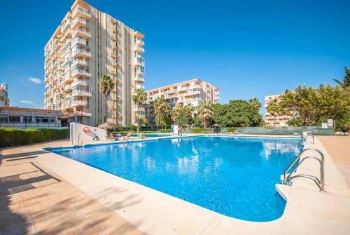 Ágata - Cozy Apartment In Benalmádena With Pool