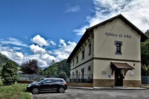 Albergue Juvenil de Bustiello