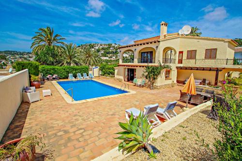 Alice - holiday home with private swimming pool in Benissa