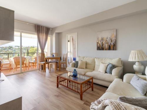 Aloha tower s apartment near puerto banus