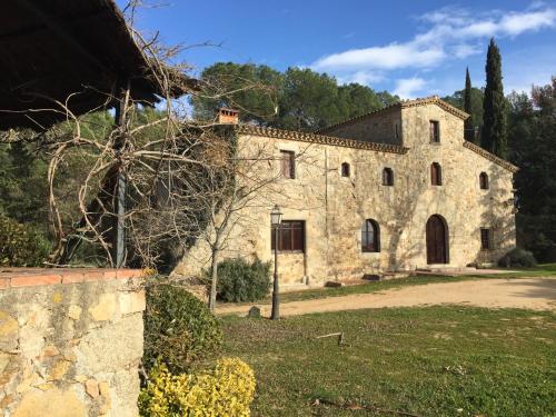 Alquiler De Casa Rural Completa: Masía Del Siglo Xv En La Costa Brava