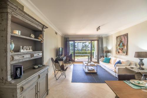 2156-Luxury apt in Cortesin golf with pool view