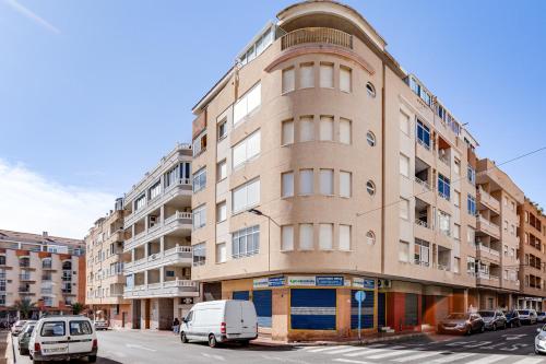 Amazing 1 bedroom apartment in Torrevieja, beach del Cura