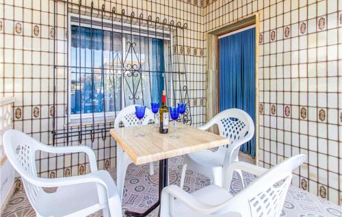Amazing apartment in Los Alcázares with 2 Bedrooms and WiFi