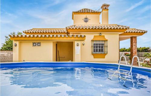 Amazing home in Conil de la Frontera with Outdoor swimming pool, WiFi and 2 Bedrooms
