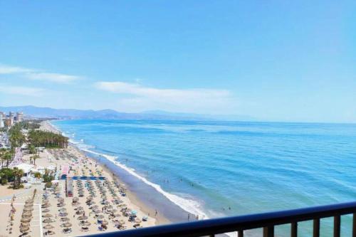 Amazing stay with frontline sea views Torremolinos