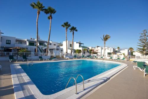 Club Valena 3, modern apartment, Wifi, close to amenities, beach at Matagorda