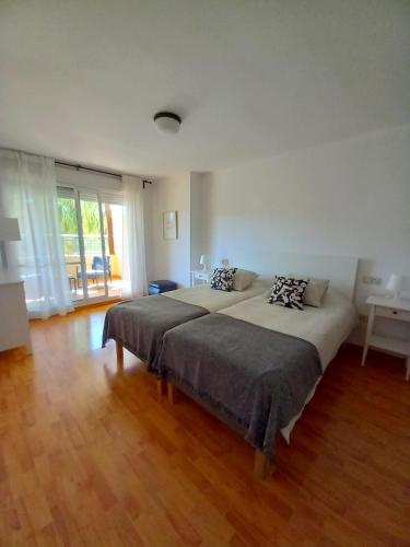 Precioso apartamento en Urbanización a 600 metros del mar