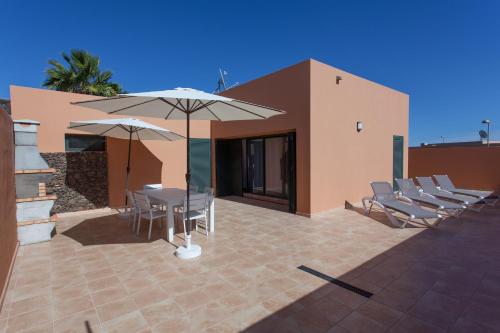 Anahi Homes Corralejo - Villa Codeso 1