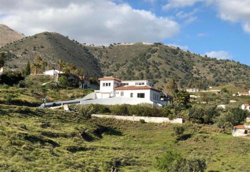 Andalusian luxury villa seaview