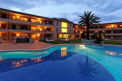 Apart-Hotel Golf Beach 35201