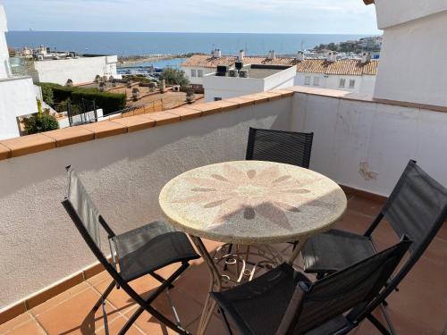 Apartament a Palamós per a families, vista al mar