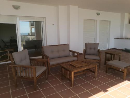 Apartamento cercano a la playa con gran terraza