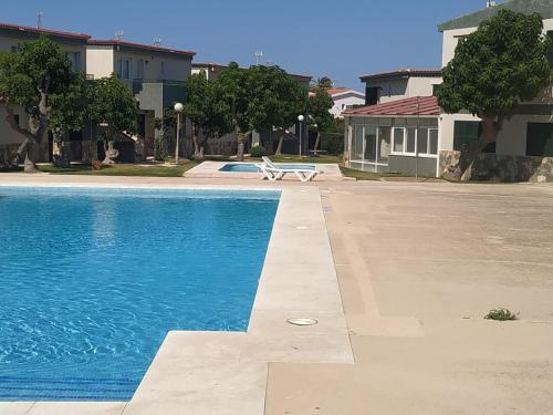 Apartamento con piscina, Cala en Blanes Ciutadella