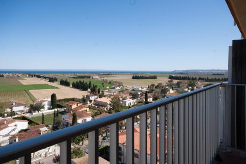 Apartamento Con Piscina Comunitaria. Tcanigo9b
