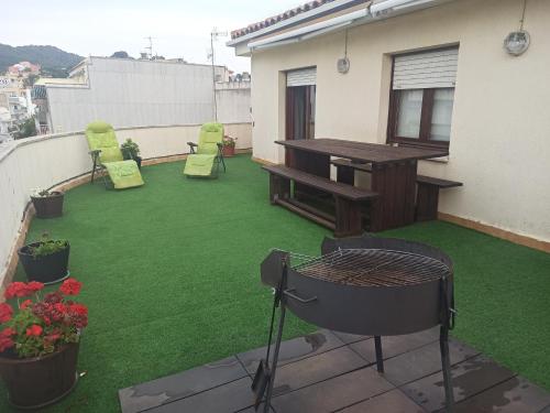 Apartamento con terraza a 5 min playa