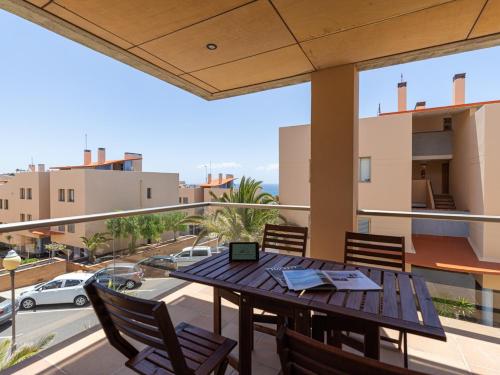 Apartamento con terraza y piscina a 500m Playa de Esquinzo