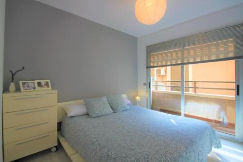 Apartamento CasaTuris con vistas a la playa del Postiguet A103