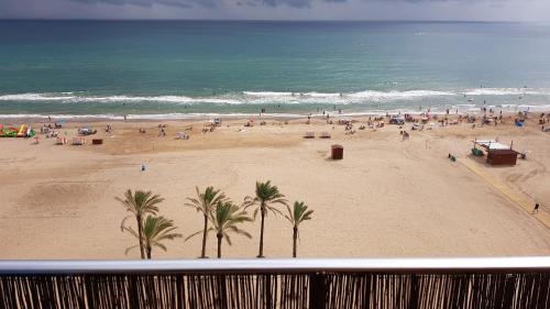 Apartamento de lujo en primera línea de la playa de Cullera con vistas al Castillo