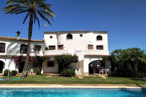 Apartamento duplex. Muy tranquilo. Terraza y bbq