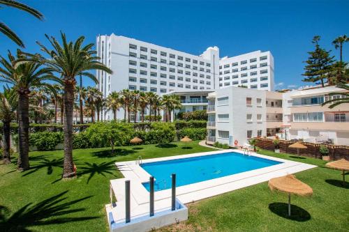 Apartamento en Edificio Torresol, 1ª linea de playa en Nerja