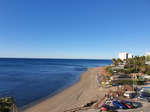 Apartamento En La Orilla De Calahonda Reformado