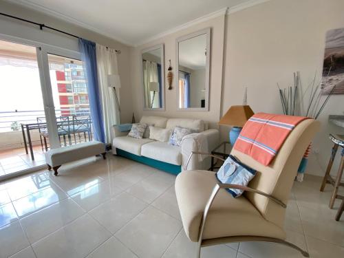 Apartamento en Playa de Oro 3 acogedor